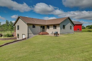 Exterior - Eclectic & Spacious Cadott Getaway w/ Water View (Cadott)