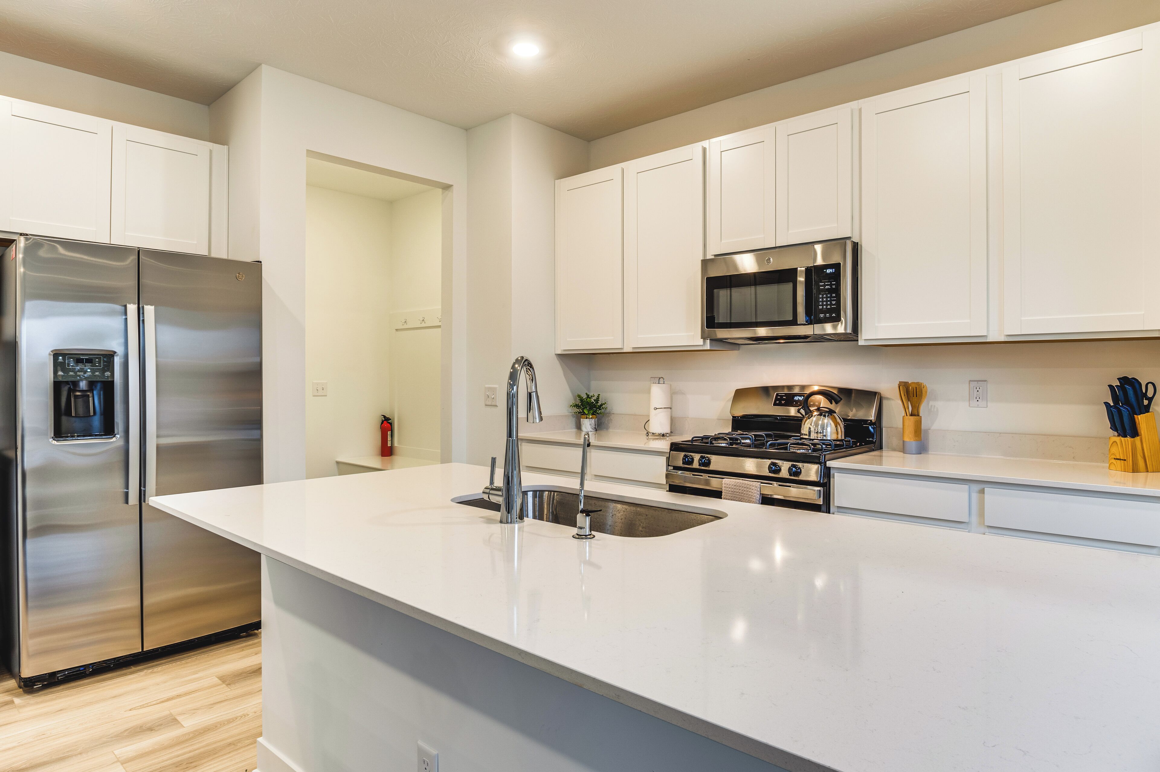 House (5 Bedrooms) | Interior