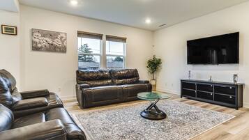 House (5 Bedrooms) | Bahagian dalam