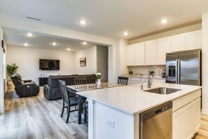 Hus (5 Bedrooms) | Interiör