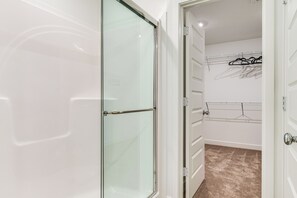 House (5 Bedrooms) | Interior - Quiet Avon Home - Near Indianapolis Speedway! (Avon)