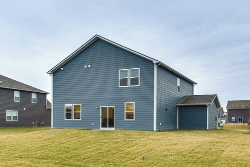 Quiet Avon Home - Near Indianapolis Speedway!