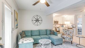 Apartemen (3 Bedrooms) | Bagian depan properti