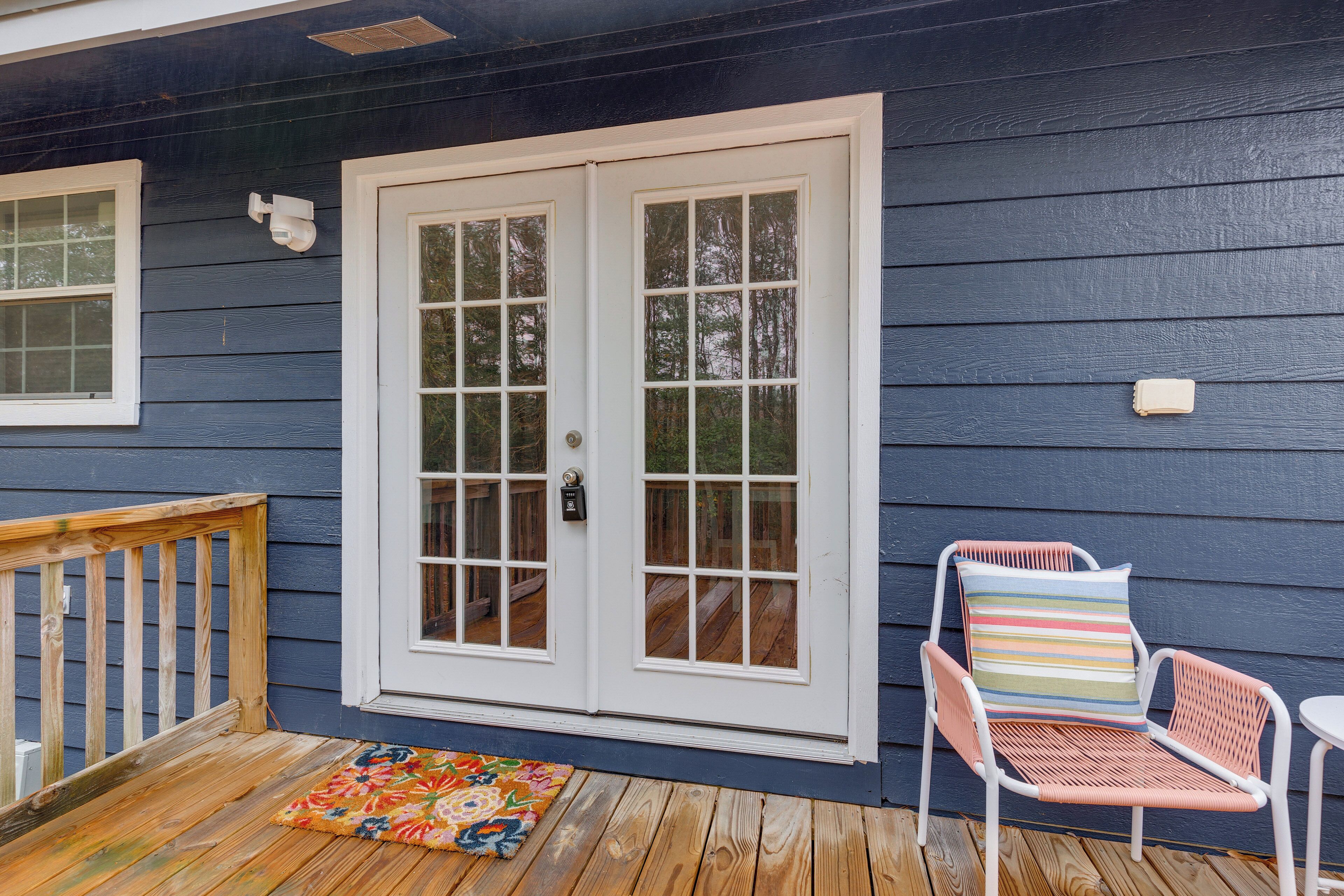 المنشأة من الداخل