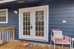 House (4 Bedrooms) | Interior - Chatom Retreat w/ Furnished Deck & Wooded Views! (Chatom)