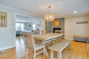 Talo (4 Bedrooms) | Sisätilat