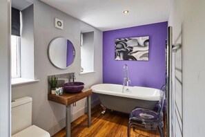 House | 2 bedrooms - Host Stay Majestic Purple (Alnwick)