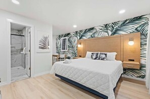 Iron/ironing board, WiFi, bed sheets - Sunny Studio Near the Beach at Palm Court (#10) (North Myrtle Beach)