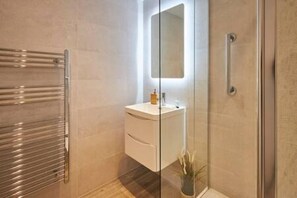 Huis | 2 slaapkamers, een strijkplank/strijkijzer