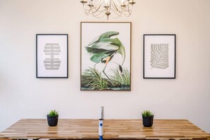 8 bedrooms, iron/ironing board - Host Apartments The Rodney Townhouse (Liverpool)