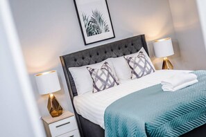 Apartment | 2 bedrooms, iron/ironing board - Host Apartments Knight St Place (Liverpool)