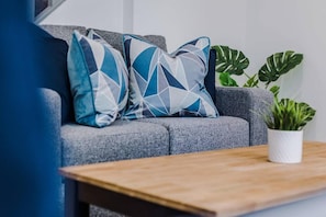 Departamento | 4 habitaciones y tabla de planchar con plancha 