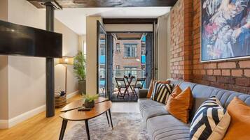 Apartment | 2 bedrooms, iron/ironing board