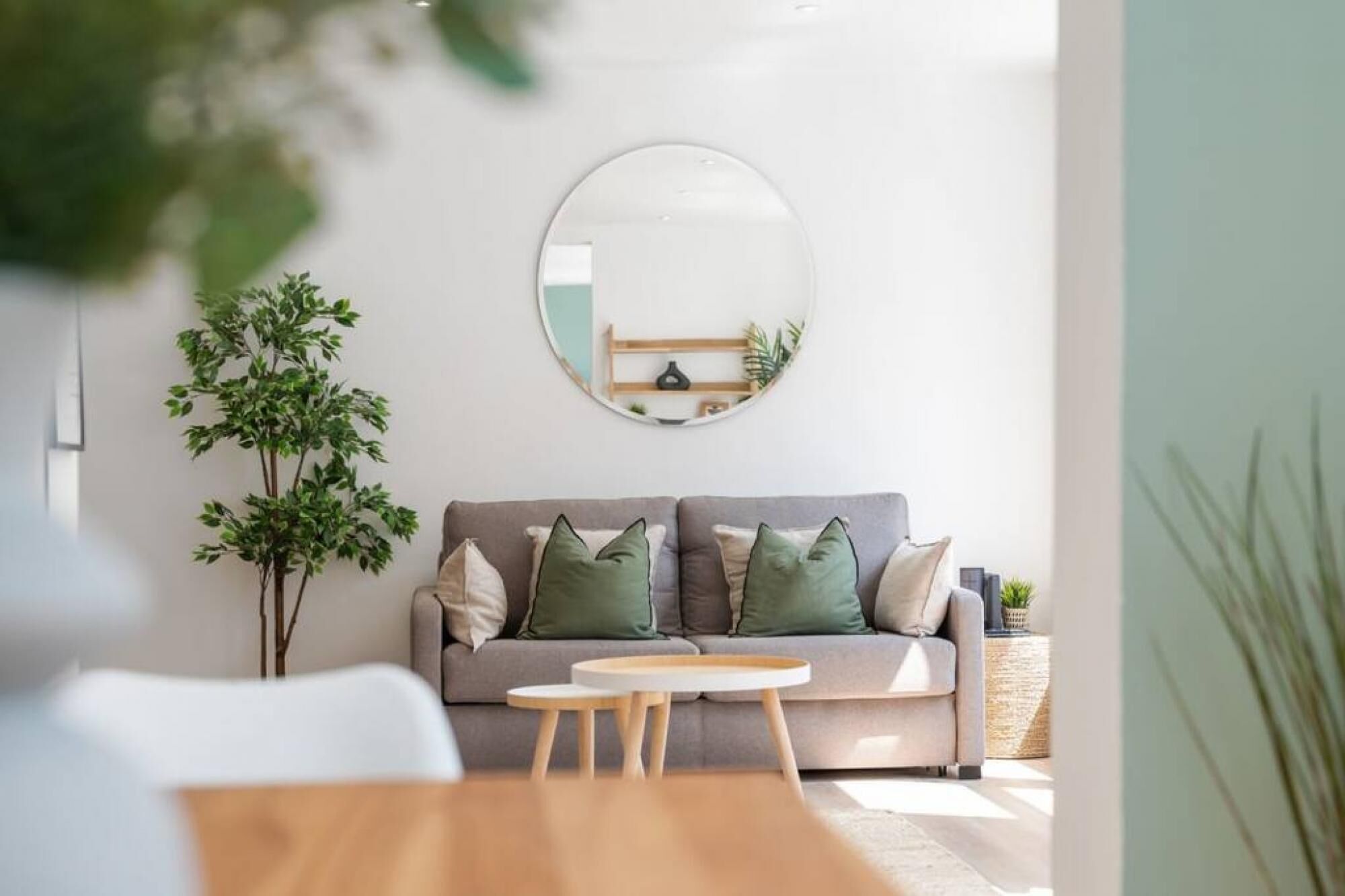 2 bedrooms, iron/ironing board, Internet