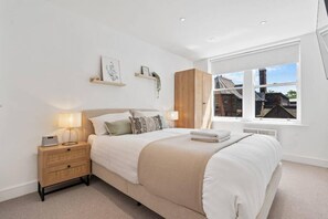 Apartamento | 2 dormitorios, tabla de planchar con plancha, Internet