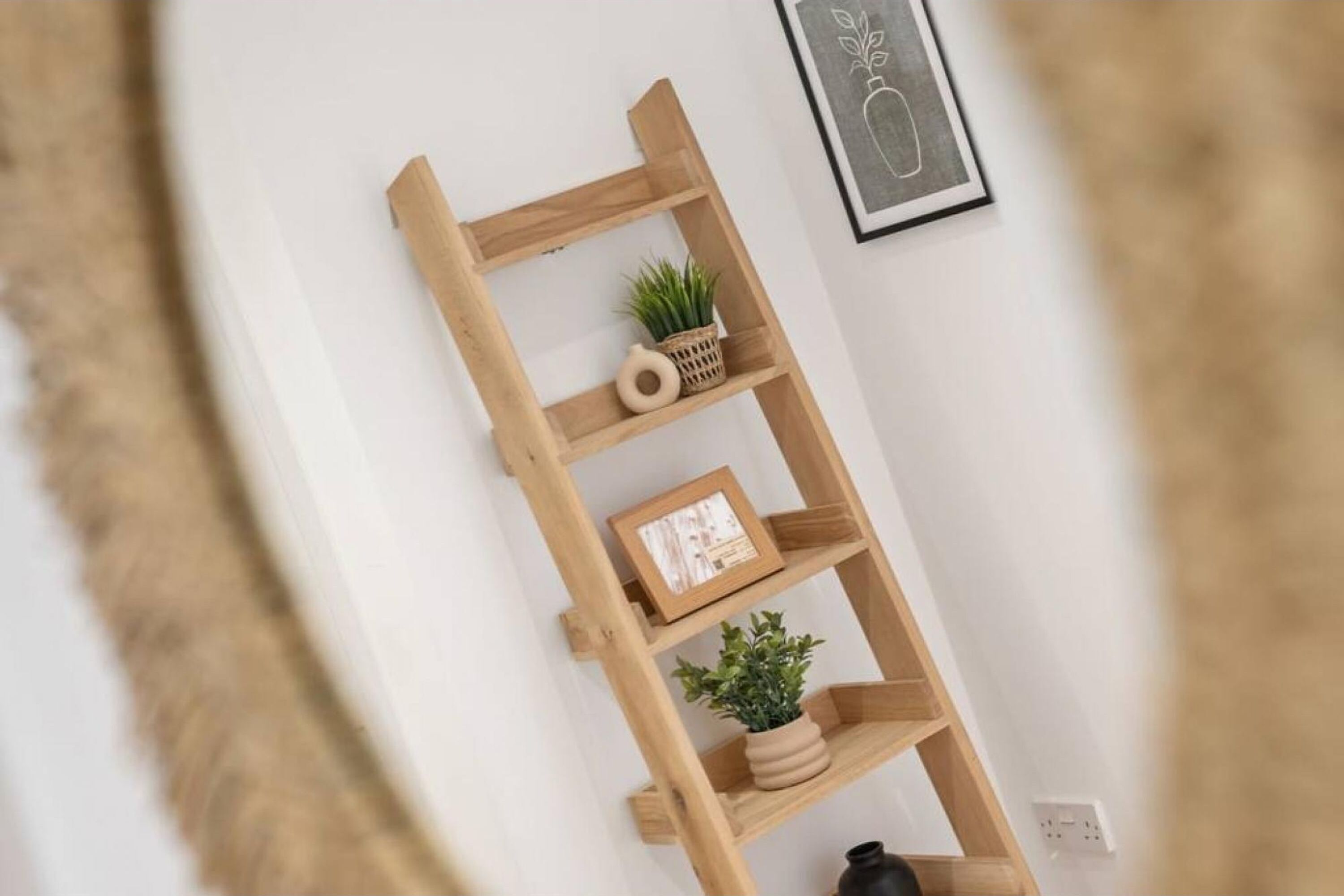 2 bedrooms, iron/ironing board, Internet