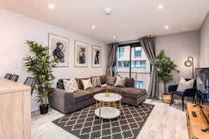 公寓 | 2 間睡房、熨斗/熨衫板