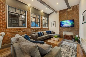 Apartamento | 2 quartos, ferros/tábuas de passar roupa