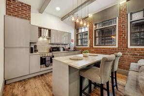 Apartamento | 2 quartos, ferros/tábuas de passar roupa