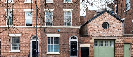 公寓 | 2 多间卧室