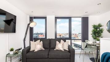 Apartment | 3 bedrooms, iron/ironing board