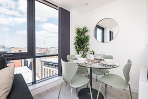 3 bedrooms, iron/ironing board - Host Apartments The Baltic Penthouse 3 (Liverpool)