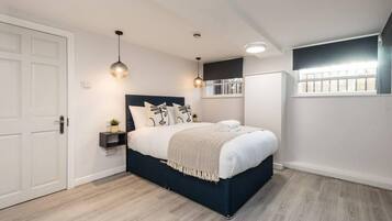 公寓 | 3 多间卧室、熨斗/熨衣板