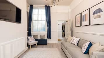 公寓 | 3 多间卧室、熨斗/熨衣板