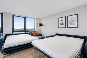 2 bedrooms - Host Apartments The Baltic Penthouse 2 (Liverpool)