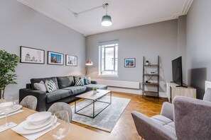 Apartment | 2 bedrooms, iron/ironing board - Host Apartments The Bank Apt (Liverpool)