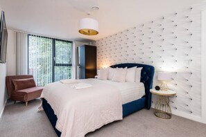 Apartamento | 2 quartos, ferros/tábuas de passar roupa