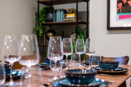 Host Apartments Catharine Quarters IV