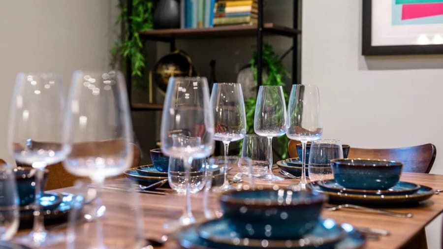 Host Apartments Catharine Quarters IV