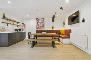 4 bedrooms - Host Apartments Fleet Nightlife IV (Liverpool)