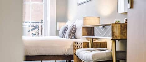 2 bedrooms