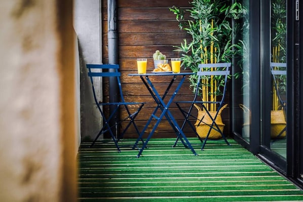 Appartement | Fer et planche Ă repasser