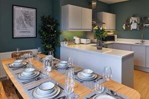 Apartment | 5 bedrooms - Host Apartments The Falkner Quarters III (Liverpool)