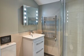 Apartment | 5 bedrooms - Host Apartments The Falkner Quarters III (Liverpool)