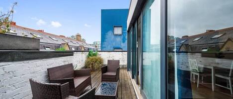 Apartment | 1 bedroom, iron/ironing board