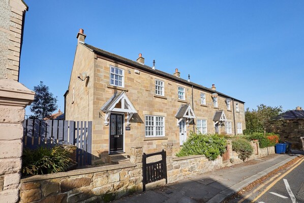 House | 3 bedrooms, iron/ironing board