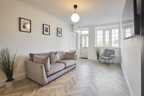 Casa | 2 camere, ferro/asse da stiro