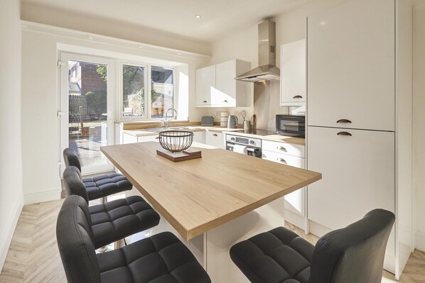 Casa | 2 camere, ferro/asse da stiro