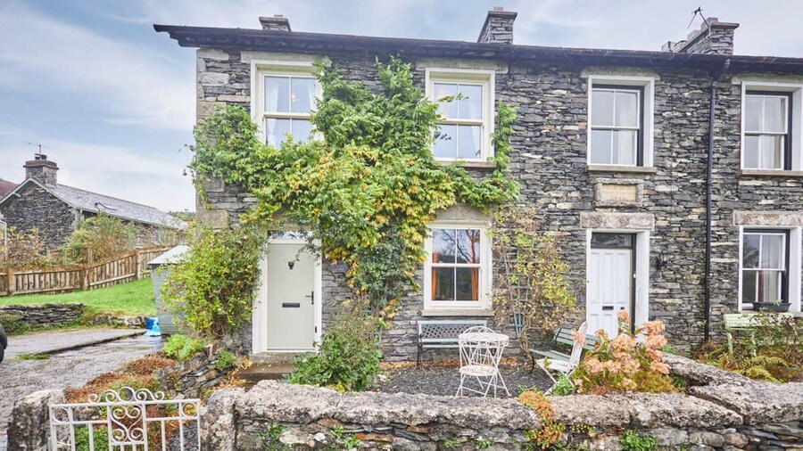 Host Stay Prospect Cottage