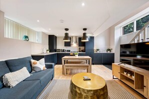Apartment | 3 bedrooms, iron/ironing board - Host Apartments The Georgian Coach House 2 (Liverpool)