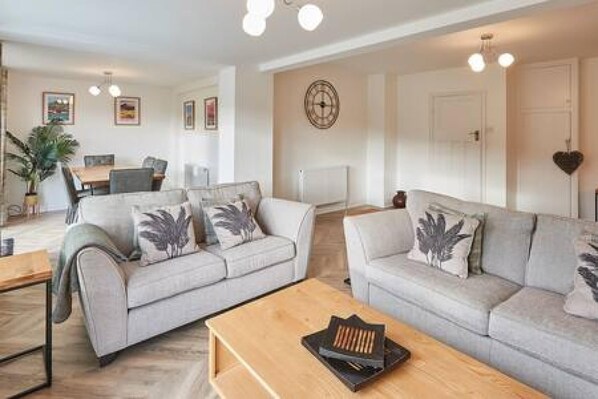 ハウス | 2 室のベッドルーム、アイロン / アイロン台