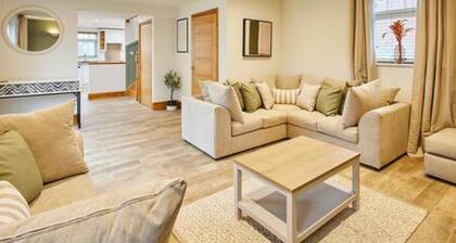 Host Stay Fawcett Cottage