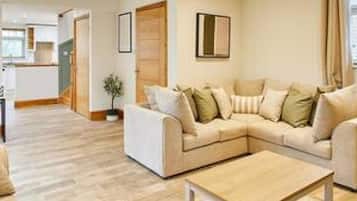 2 bedrooms, iron/ironing board