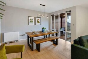 House | 2 bedrooms, Internet