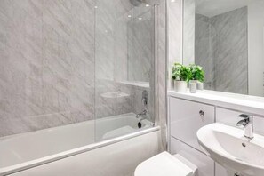 House | 2 bedrooms, Internet