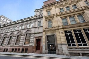 House | 2 bedrooms, iron/ironing board, high-speed internet - Host Stay Halifax House Living (Liverpool)